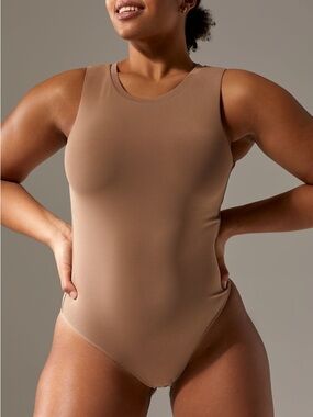 Aritzia Babaton Muscle Bodysuit